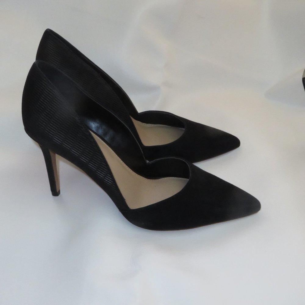 Vince Camuto Hi Heeled Textured and Velvet heel - Picture 3 of 11